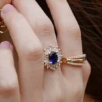 oval cut sapphire color zircon flower shape ring - Image 4