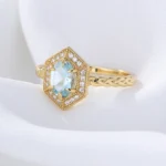 Natural sky-blue topaz hexagon ring - Image 5