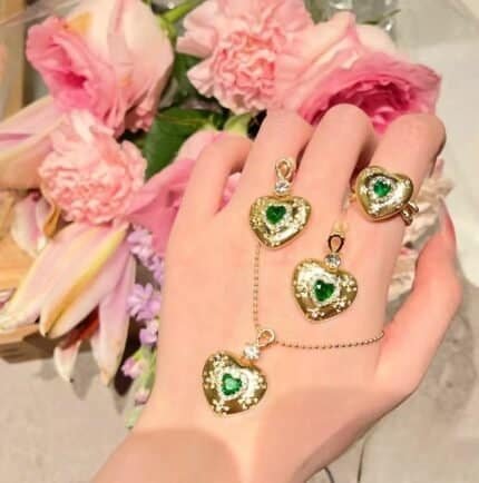 Antique Peacock Green Opal Heart Gemstone set
